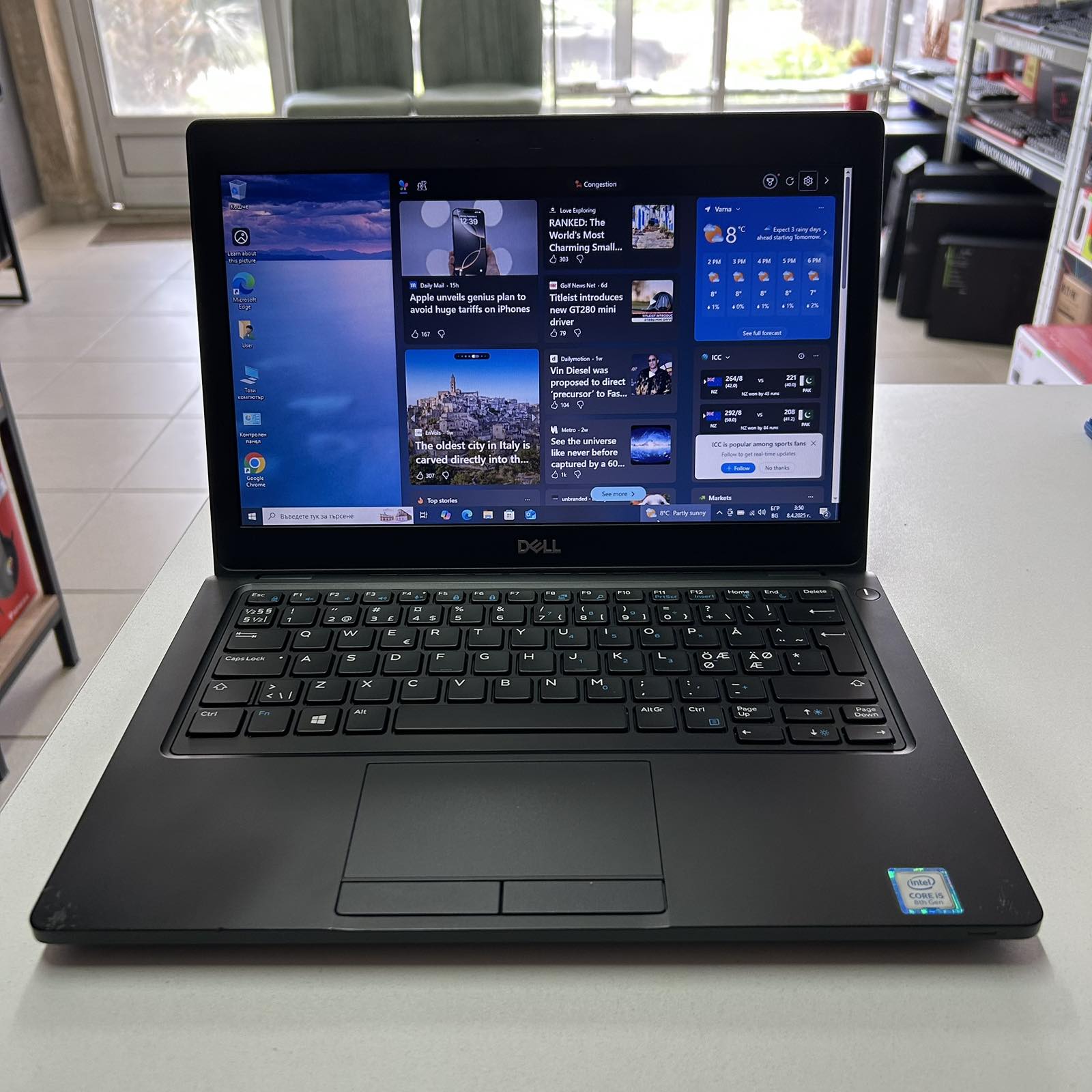 Реновиран лаптоп Dell Latitude 5290 Реновиран лаптоп Dell Latitude 5290